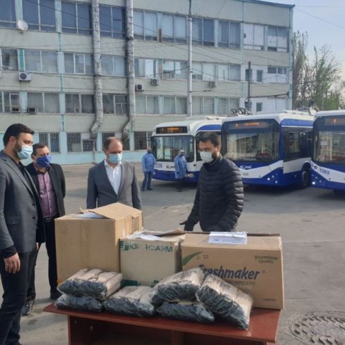 Un lot de 2500 măști de protecție au fost donate întreprinderilor municipale de transport public Un lot de 2500 măști de protecție au fost donate întreprinderilor municipale de transport public